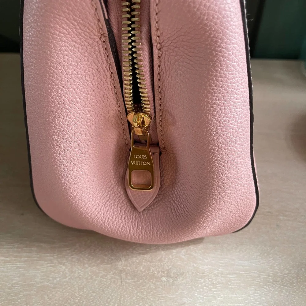 ❌SOLD❌ Louis Vuitton Montaigne BB Empreinte Leather Rose Poudre Crossbody Bag - Picture 12 of 17